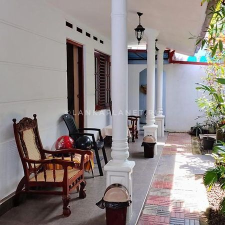 Twin Palms Hotel มิริสซา ภายนอก รูปภาพ